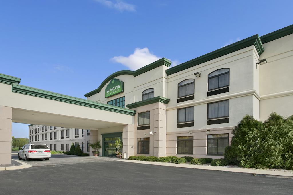 Wingate By Wyndham Green Bay Bagian luar foto